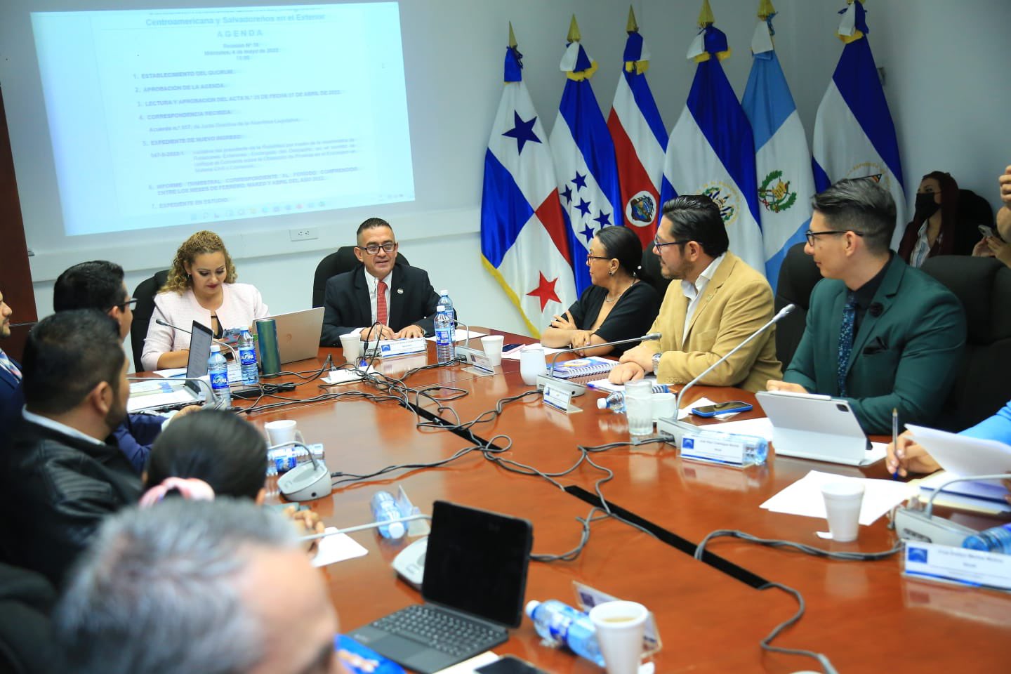 Diputados analizan ratificar acuerdo con la República Popular China para ampliar cooperación entre ambos diputados-analizan-ratificar-acuerdo-con-la-republica-popular-china-para-ampliar-cooperacion-entre-ambos